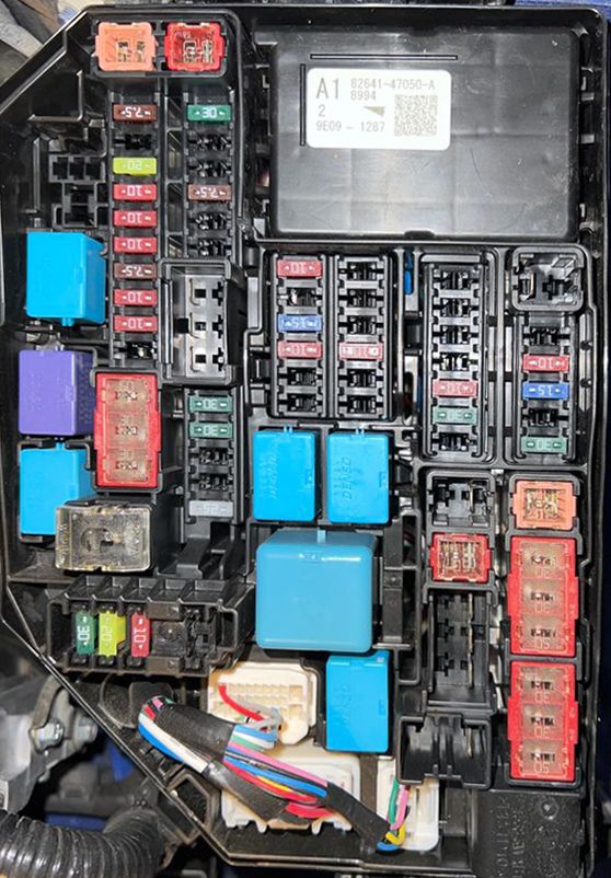 2021 Toyota C-HR Us fuse box diagram