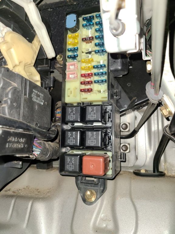 1995 Scl Toyota Hiace Cigarette lighter fuse